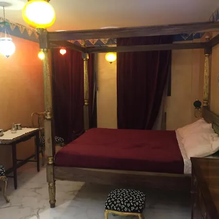 Nocleg ze śniadaniem La Casa Di Emanuella - & International 4*