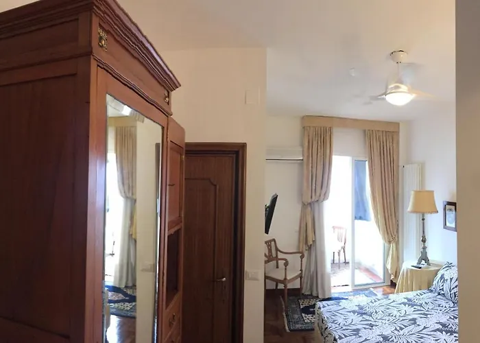 La Casa Di Emanuella - & International 4*