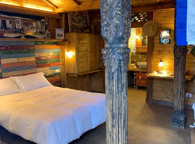 La Casa Di Emanuella - & International 4* Bari