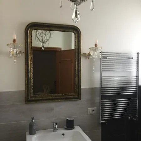 Bed & Breakfast La Casa Di Emanuella - & International Bari