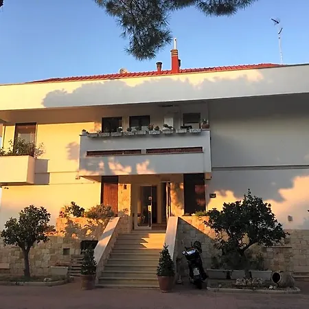 La Casa Di Emanuella - & International Bari