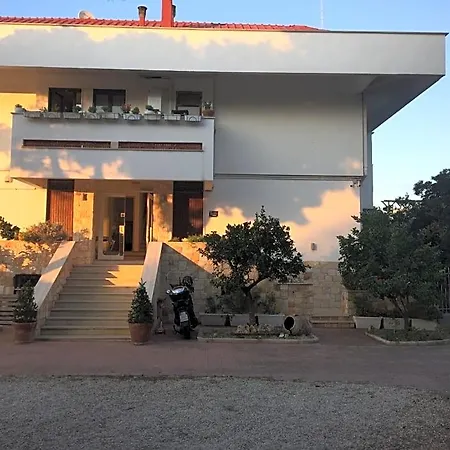 La Casa Di Emanuella - & International