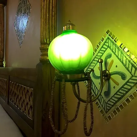 La Casa Di Emanuella - & International Couette-café 4*