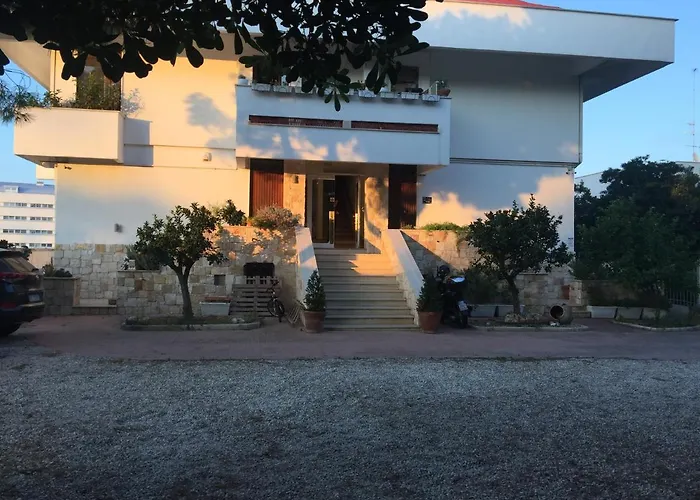 La Casa Di Emanuella - & International