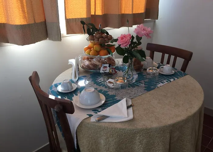 La Casa Di Emanuella - & International Oda ve Kahvaltı 4*